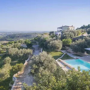 https://tenuta-olive-alive.sicilyhotelsitaly.net